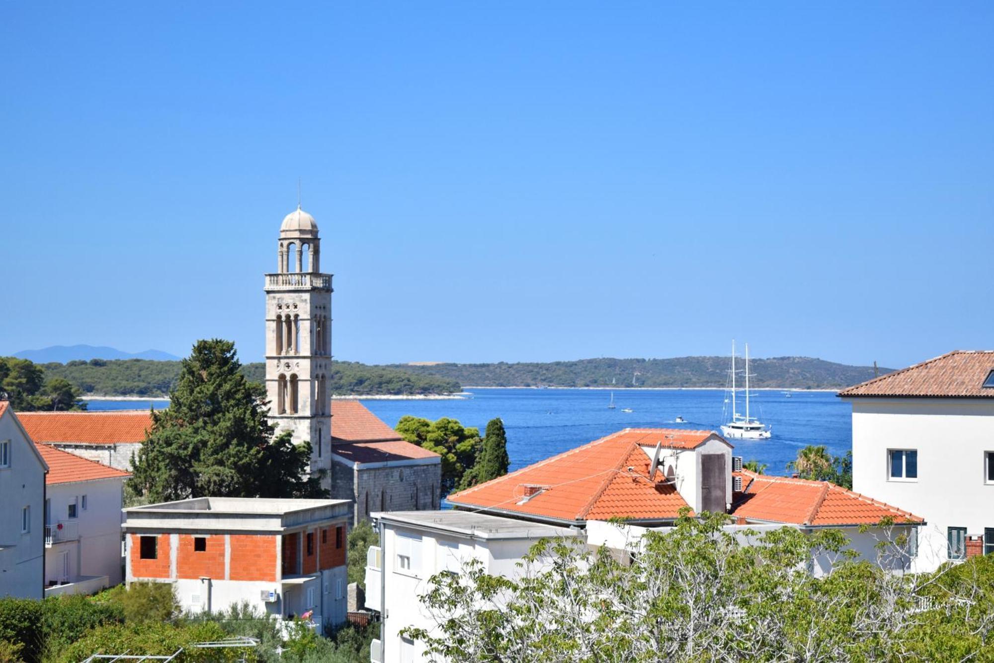 Lina Vrankovic * Hvar Town